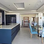 Luxury Seaview Апартаменты Феррагуду
